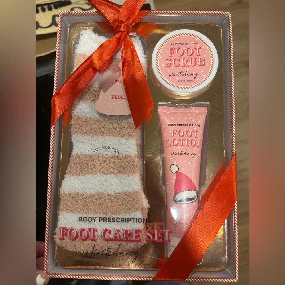 Pink and White Foot Care Set
